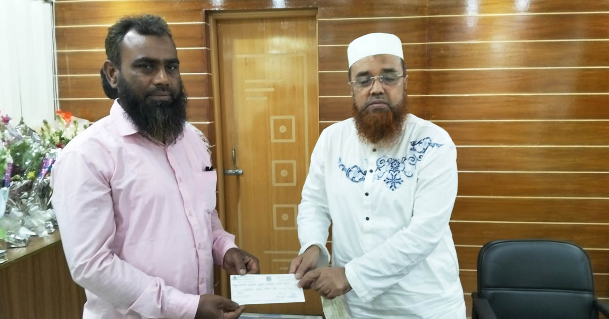 কুড়িগ্রাম জেলা পরিষদে সিপিপিসি প্রকল্পের চেক বিতরণ