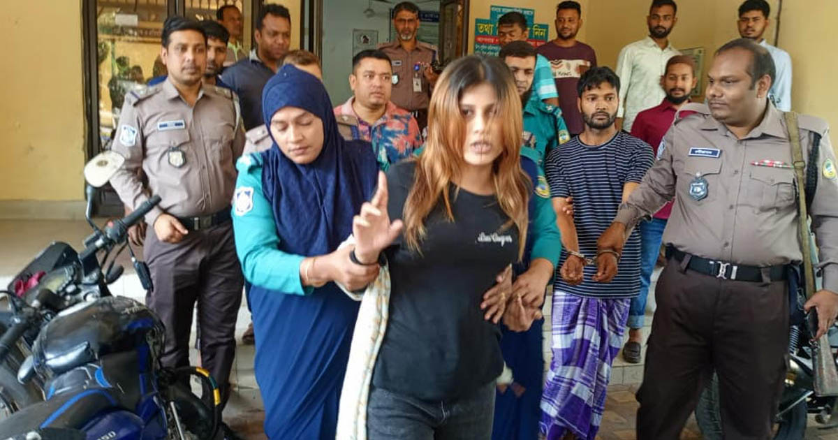 বরিশালে আবাসিক হোটেলে হানিট্র্যাপ, তরুণীসহ চক্রের দুই সদস্য আটক