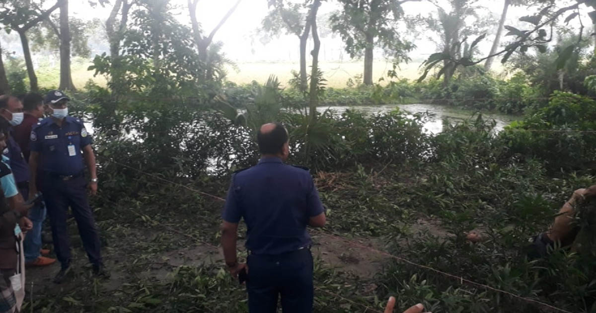 গফরগাঁওয়ে অজ্ঞাত যুবকের মস্তকবিচ্ছিন্ন লাশ উদ্ধার