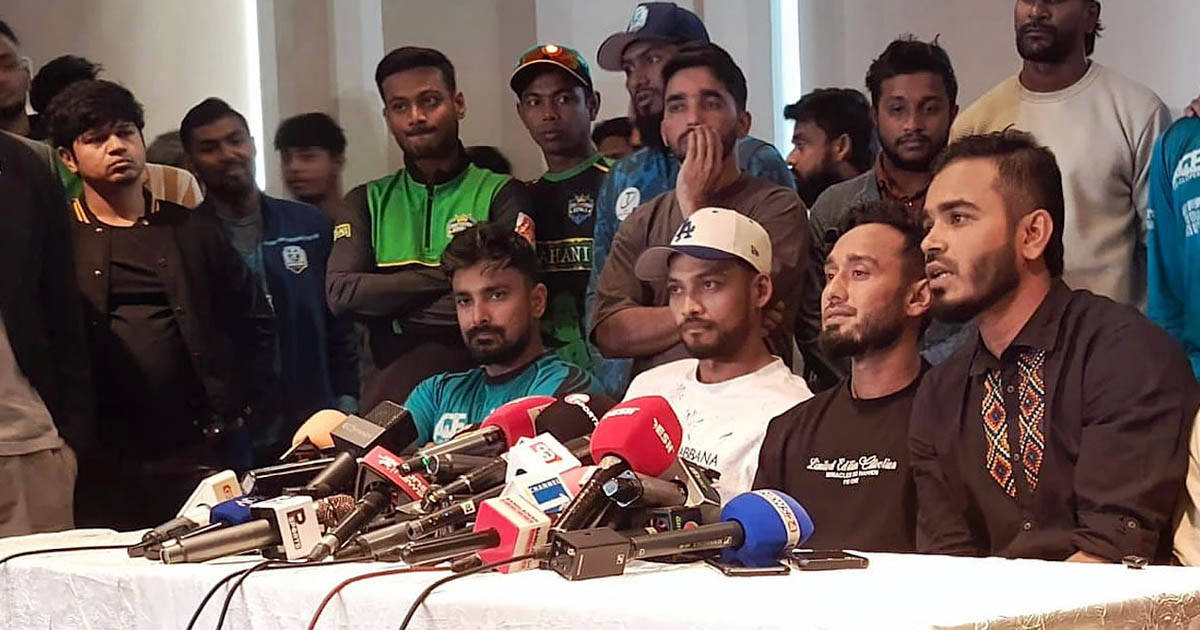 আগামীকাল থেকেই খেলায় ফিরতে রাজি ক্রিকেটাররা