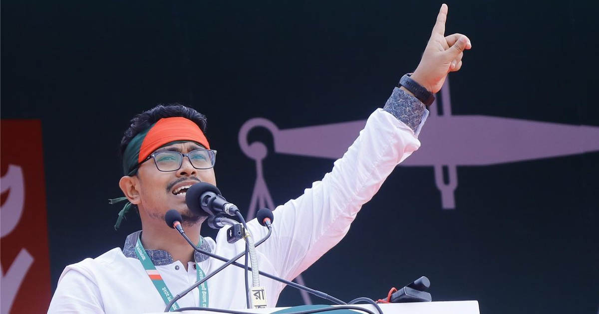 স্বরাষ্ট্র উপদেষ্টার কার্যালয় ঘেরাওয়ের ঘোষণা ডাকসুর ভিপির