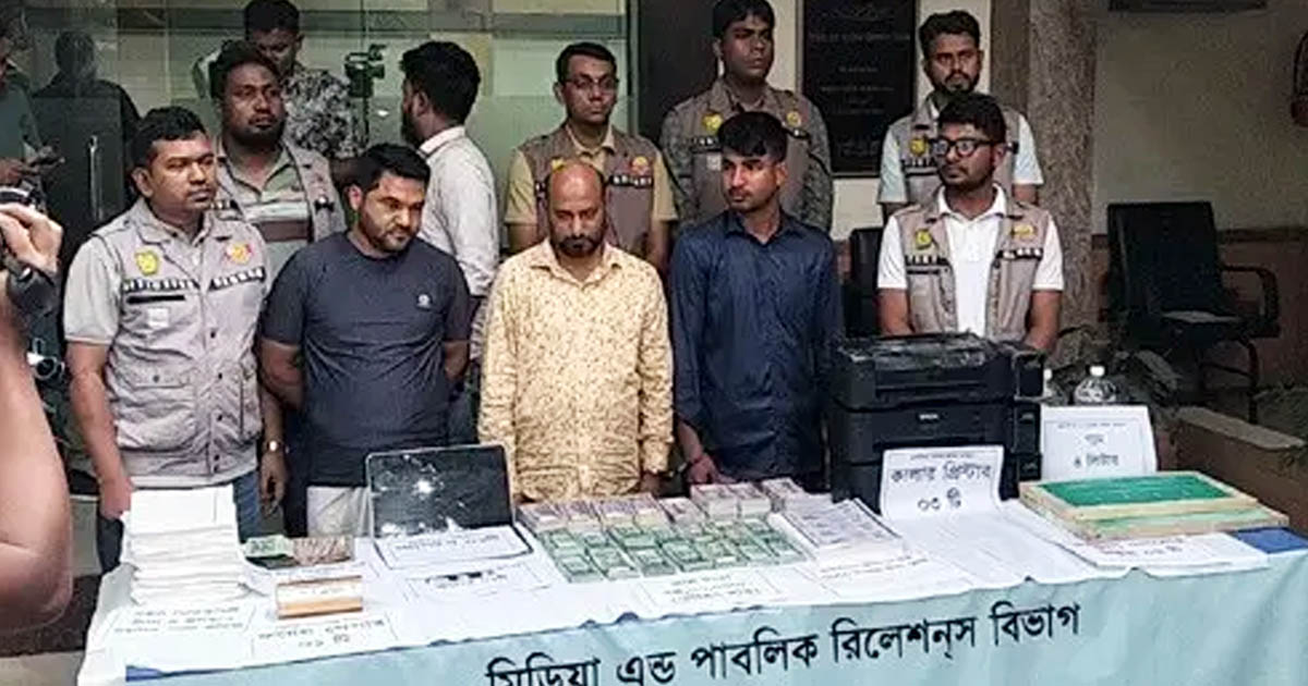 জাল টাকা ছাপাতে ছাপাখানার কর্মী নিয়োগ, মজুত ছিল ৩৪ লাখ টাকা