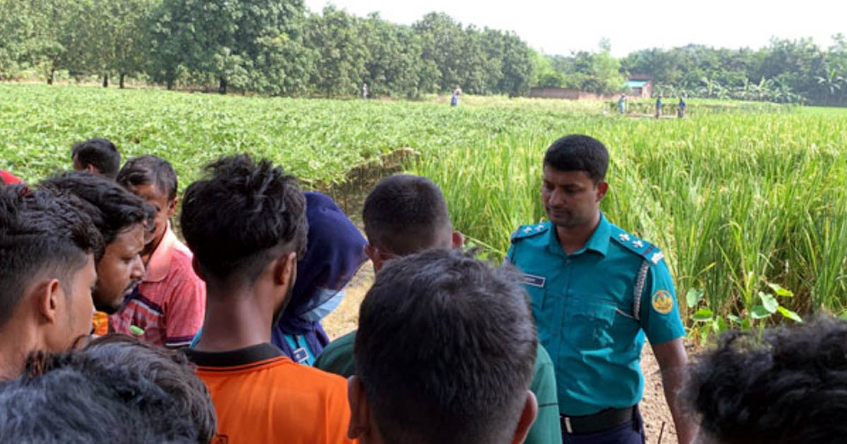 রাজশাহীতে ধানখেত থেকে অজ্ঞাত নারীর লাশ উদ্ধার
