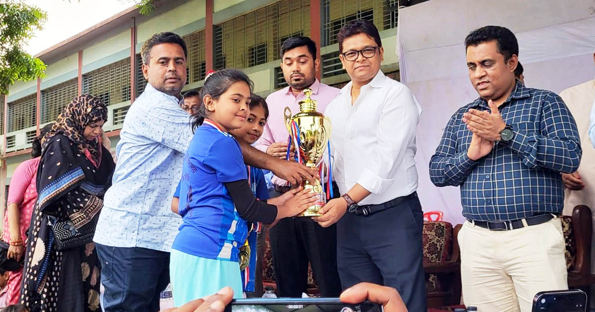 গাজীপুরে প্রাথমিক বিদ্যালয় গোল্ডকাপ ফুটবলের ফাইনাল অনুষ্ঠিত