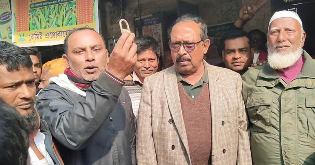 ভোটে জিতে আওয়ামী লীগের অফিস খুলে দিলেন বিএনপি নেতা