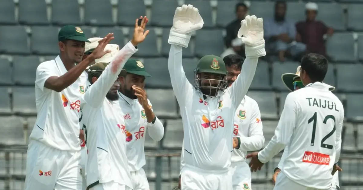 পাকিস্তানকে হোয়াইটওয়াশের দ্বারপ্রান্তে বাংলাদেশ, দরকার মাত্র ৩ উইকেট