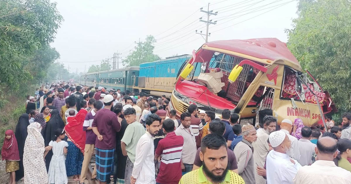 কুমিল্লায় ট্রেন দুর্ঘটনায় ৩টি তদন্ত কমিটি গঠন