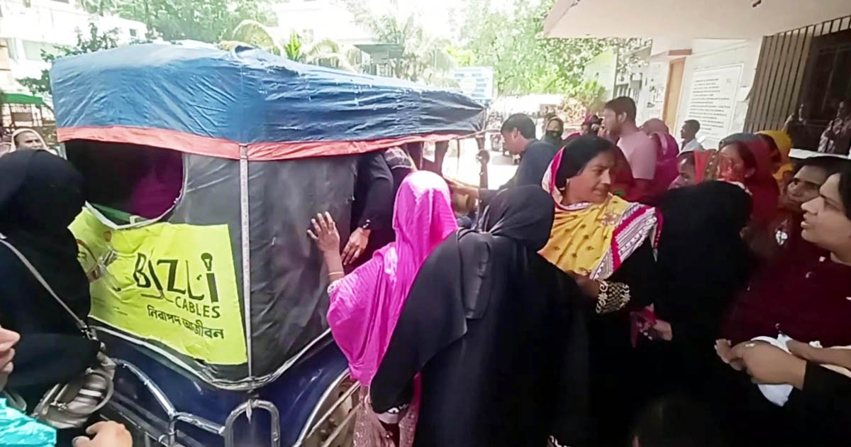 চুয়াডাঙ্গায় তাপদাহ অব্যাহত, নিউমোনিয়ায় আক্রান্ত হয়ে শিশুর মৃত্যু