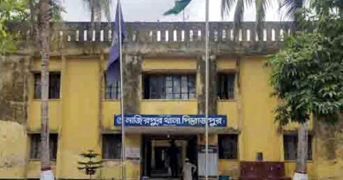 নাজিরপুরে বাড়ি ফেরার পথে সড়ক দুর্ঘটনায় একজনের মৃত্যু