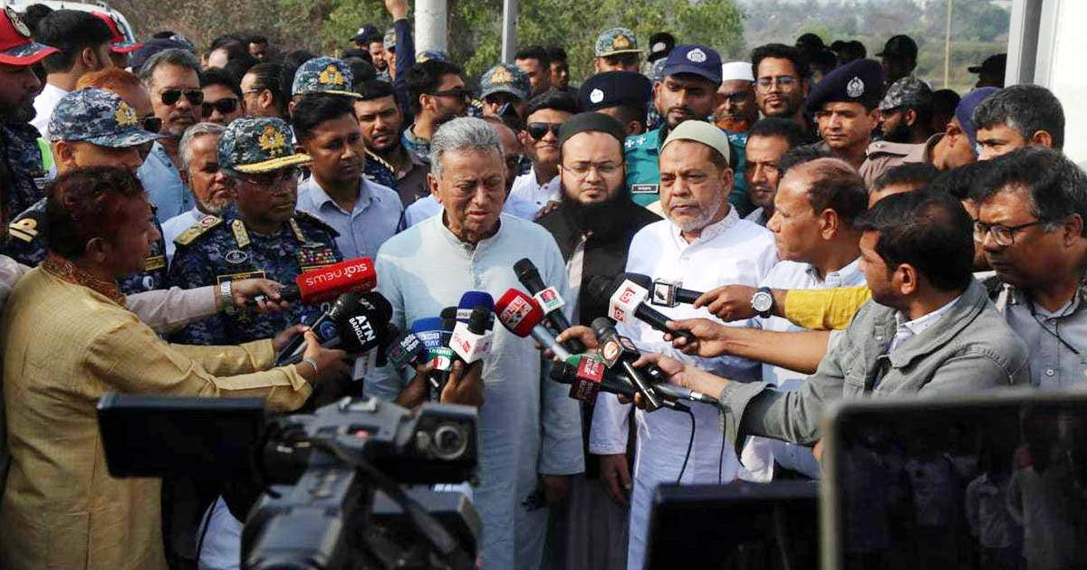 অর্থনৈতিক পুনর্গঠনে করজাল সম্প্রসারণ ও বিনিয়োগে জোর