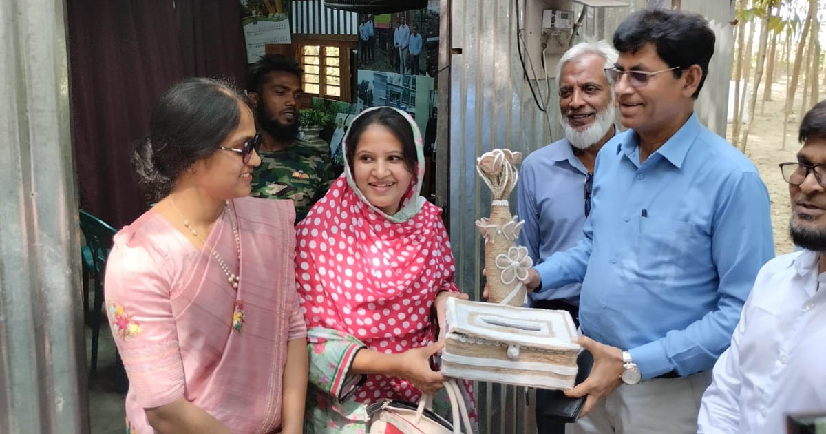 পেঁয়াজের রাজধানী রাজবাড়ী-পাবনা-ফরিদপুর: গোয়ালন্দে মহাপরিচালক