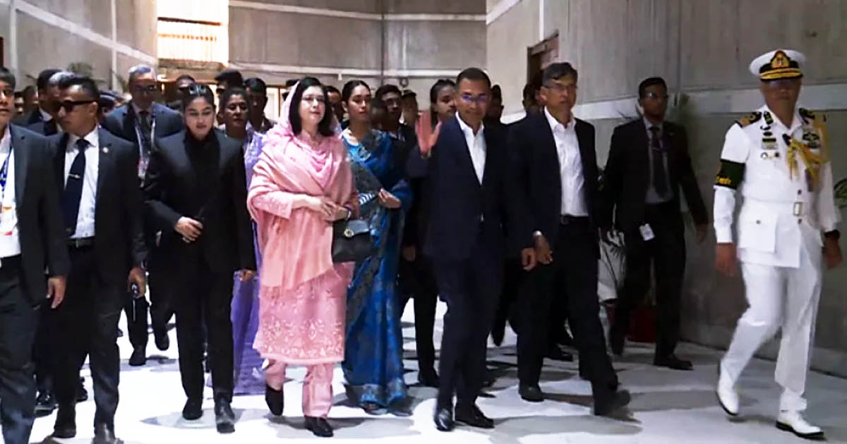 শপথ নিতে তারেক রহমানের সংসদে প্রবেশ 