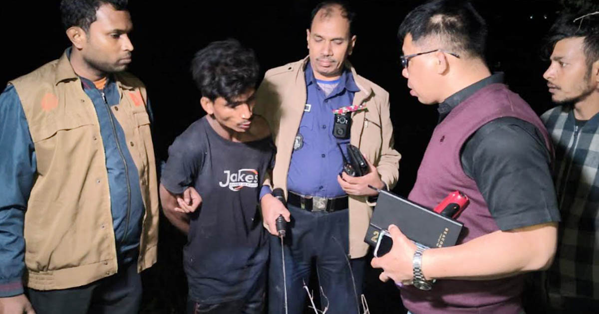 স্বামীর রামদার কোপে স্ত্রী ও তার বান্ধবীর হাত বিচ্ছিন্ন