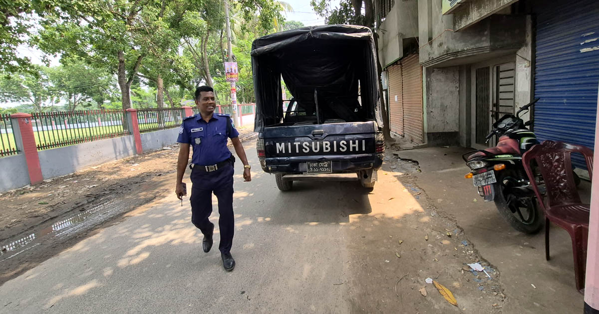 গুরুদাসপুরে ভোরে ধারাবাহিক ছিনতাই, আতঙ্কে জনজীবন
