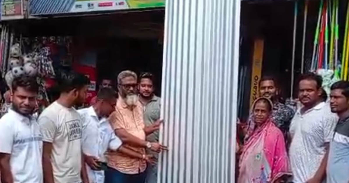 সরকারি অনুদান না পেয়ে হতাশ অলোকা, পাশে দাঁড়ালেন কিজিল খান