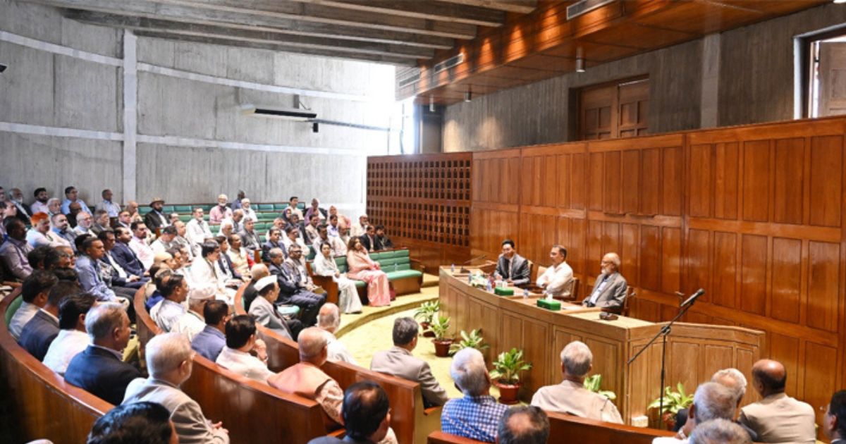 প্রধানমন্ত্রীর সভাপতিত্বে সরকারি দলের সংসদীয় সভা অনুষ্ঠিত
