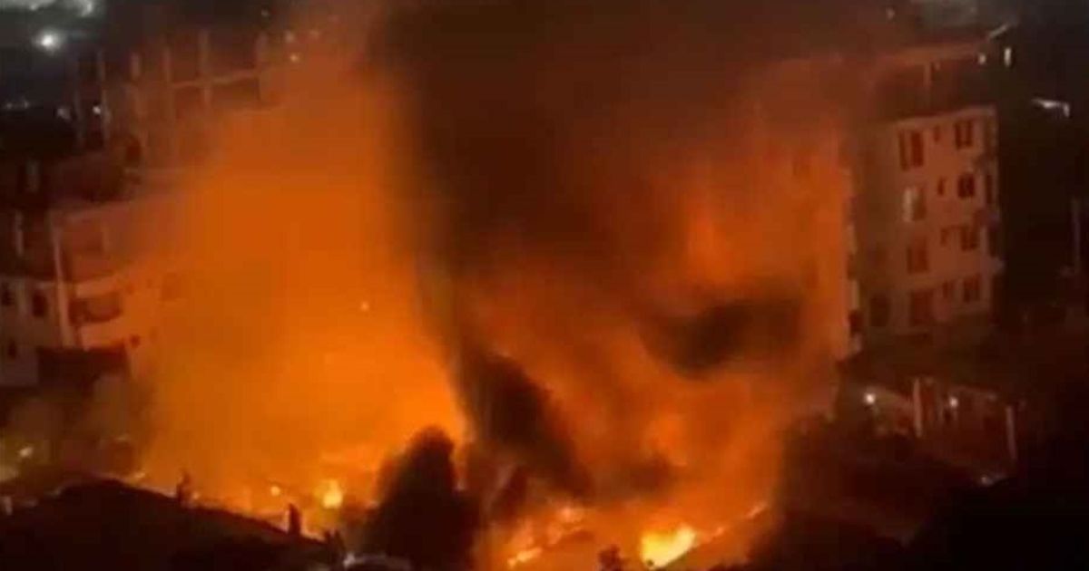 রাজধানীর তুরাগে বস্তিতে আগুন, নিয়ন্ত্রণে ৫ ইউনিট