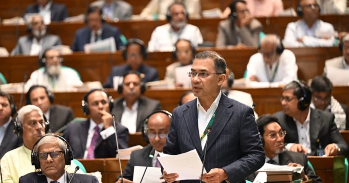 রাজনৈতিক অস্থিরতা ও সংস্কার বিমুখতায় সংকটের পদধ্বনি