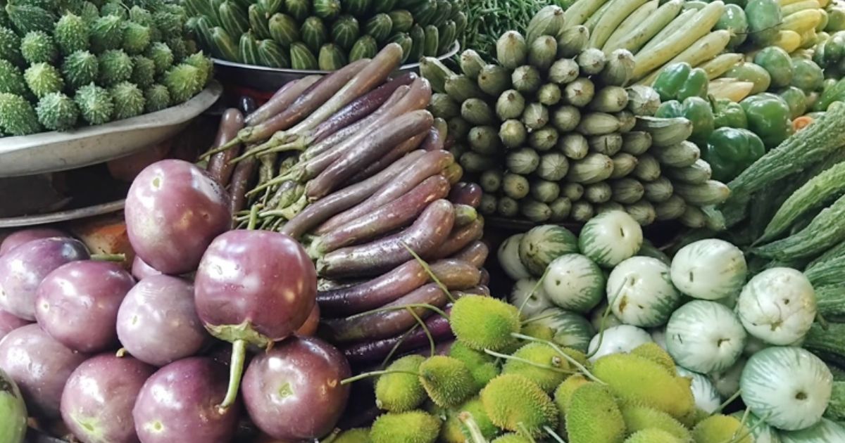 নিত্যপণ্যের বাজার চড়া, বিপাকে সাধারণ ক্রেতা