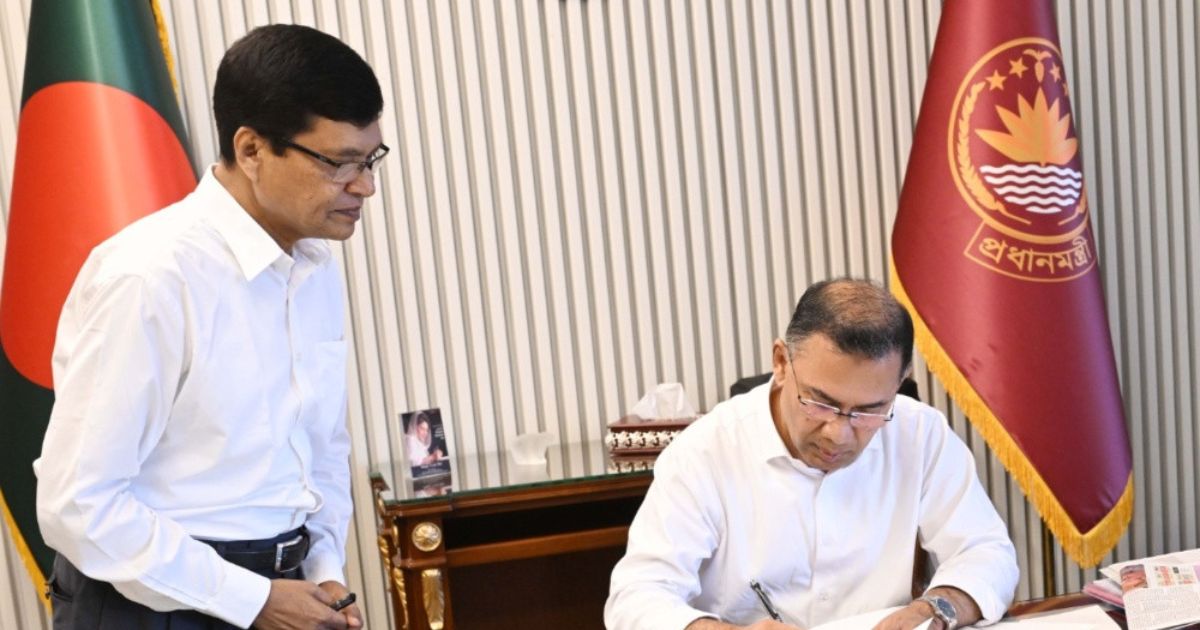 প্রধানমন্ত্রীর কাছে সিএজির অডিট রিপোর্ট পেশ