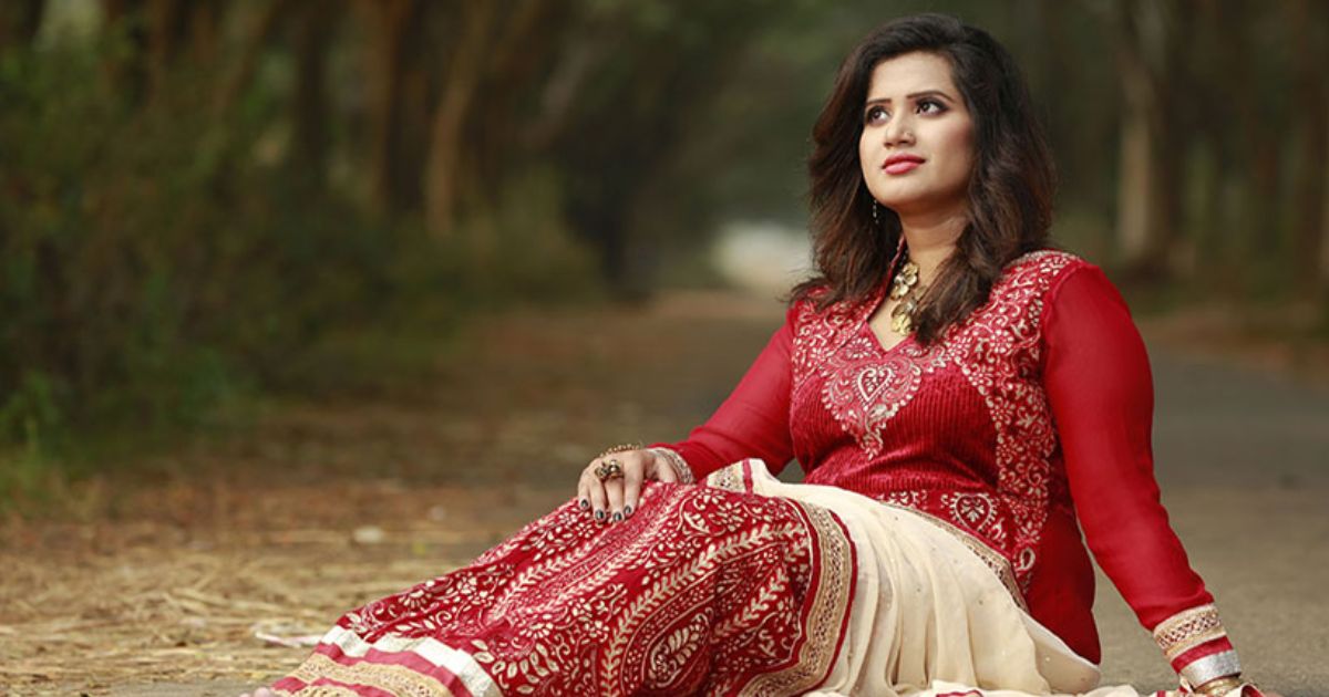 পলাতক নেত্রীর অনুসারীরা শুধু অনলাইনেই সক্রিয়