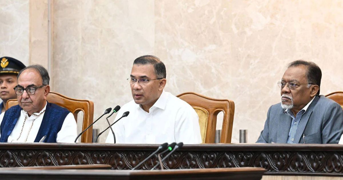 দেশের মানুষ অনেক প্রত্যাশা নিয়ে সরকারের দিকে তাকিয়ে আছে