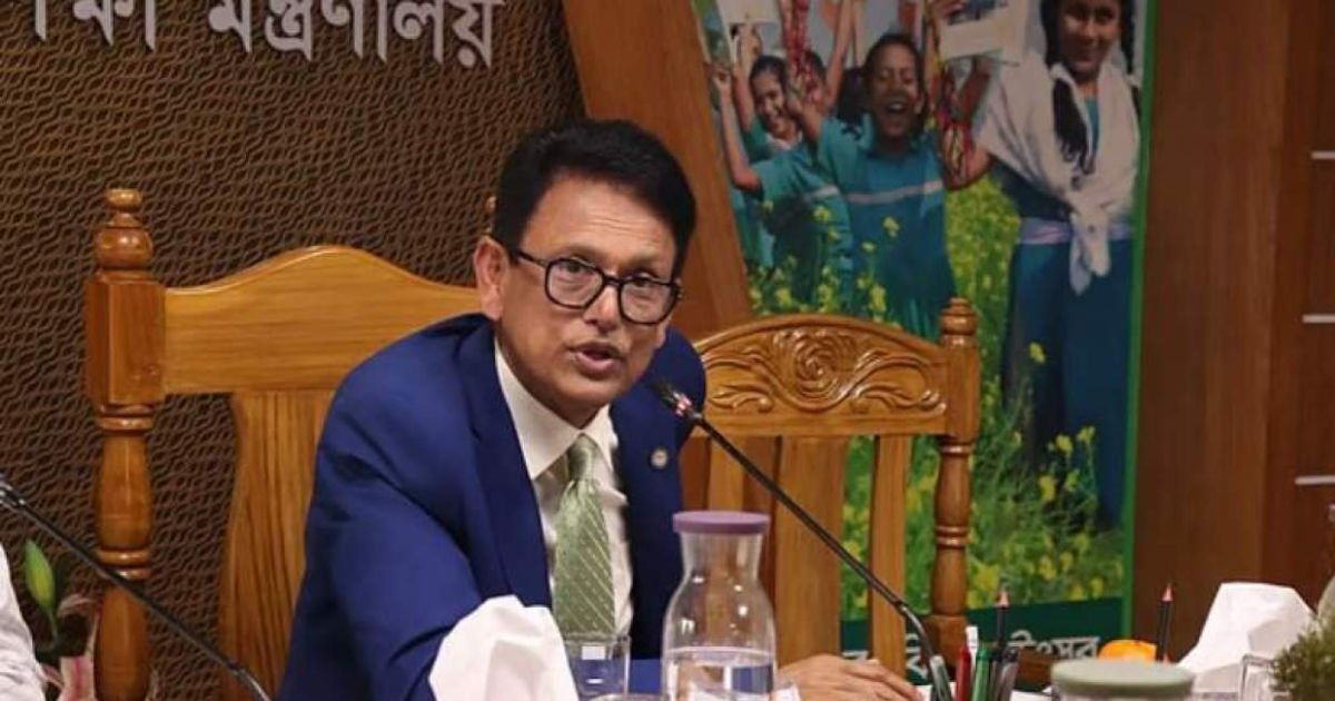 কারিকুলাম পরিবর্তন করতেই হবে, এর কোনো বিকল্প নেই