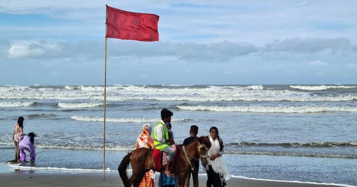 দেশের চার সমুদ্রবন্দরে ৩ নম্বর সতর্ক সংকেত
