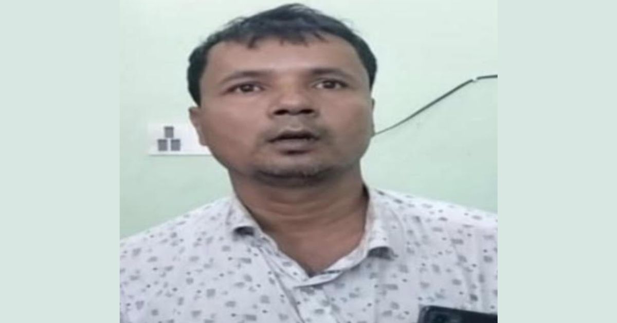 সোনারগাঁয়ে ভূমি অফিসে দালাল আটক, জরিমানা ও টাকা ফেরতের নির্দেশ