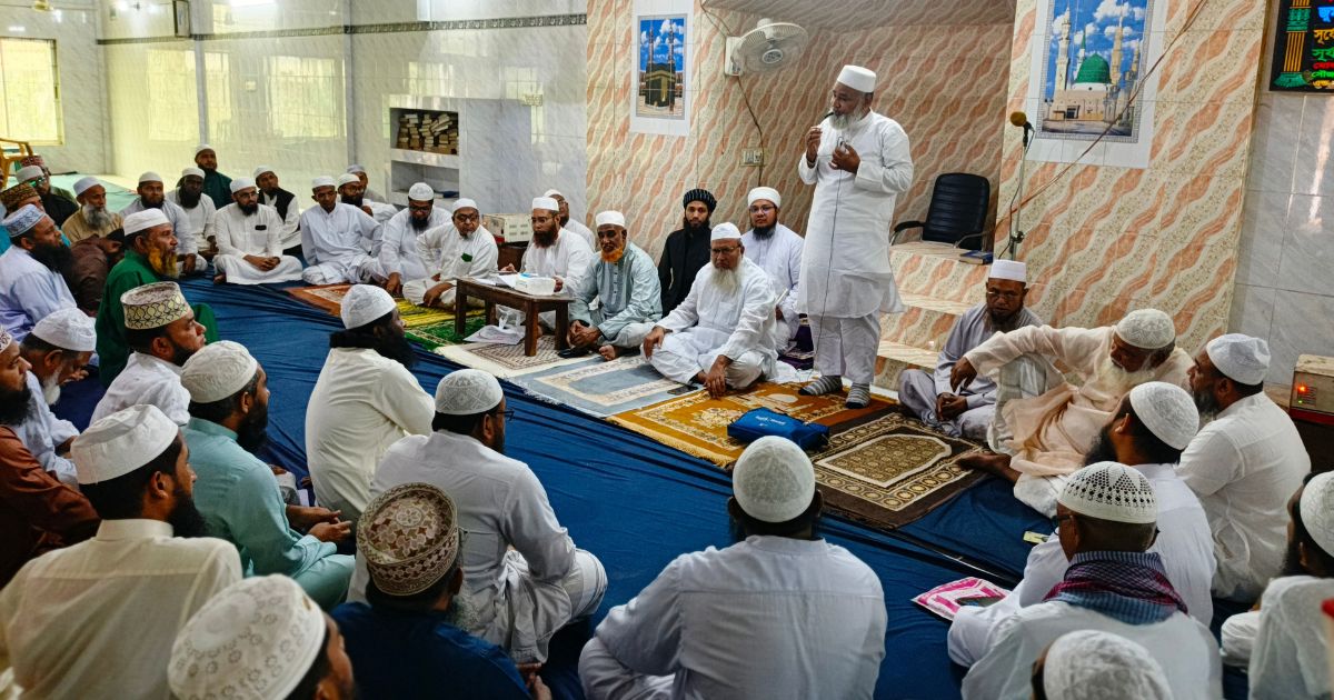 ইমাম-খতিবরা সমাজের নৈতিক পথপ্রদর্শক