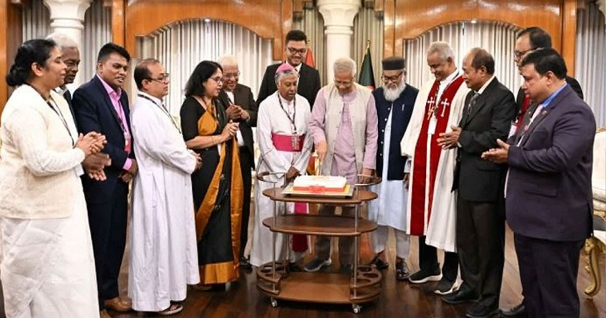 বড়দিন উপলক্ষে খ্রিস্টান সম্প্রদায়ের প্রতিনিধিদের সঙ্গে প্রধান উপদেষ্টার শুভেচ্ছা বিনিময়