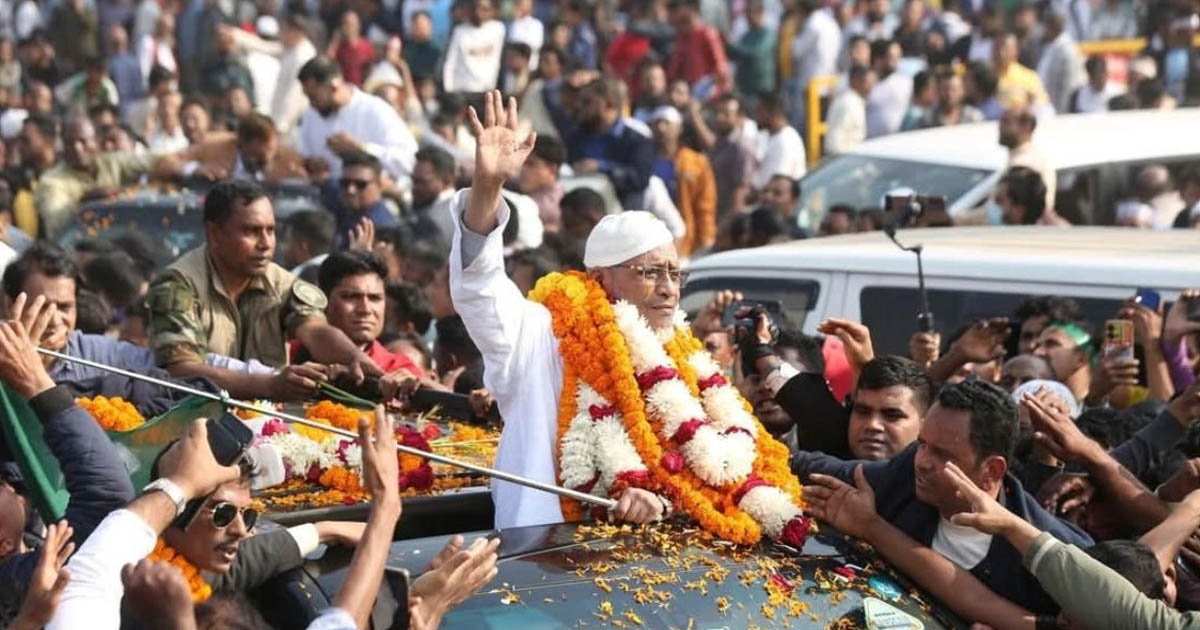 নেত্রকোণা-৪ আসন থেকে লড়বেন লুৎফুজ্জামান বাবর
