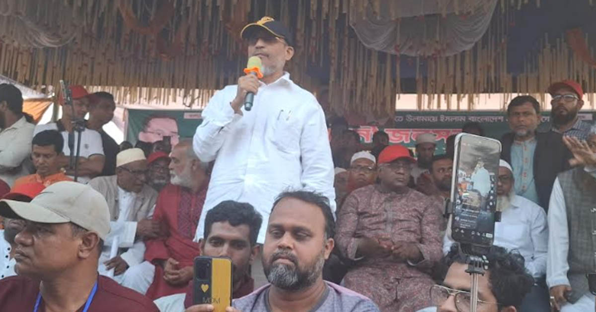 কত মানুষ খুন করেছেন, রগ কেটেছেন ভুলে গেছেন: লুৎফুজ্জামান বাবর