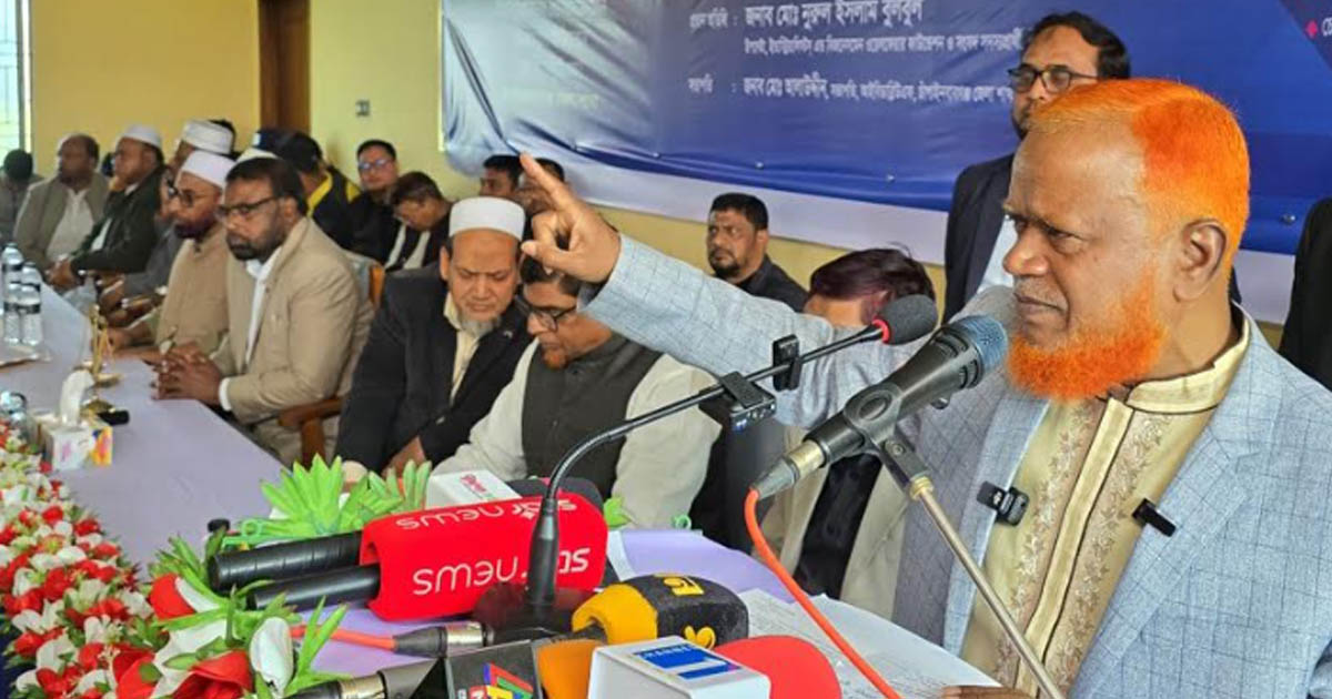 ১২ ফেব্রুয়ারির পর চাঁপাইনবাবগঞ্জে আর কোনো চাঁদাবাজি চলবে না: নূরুল ইসলাম বুলবুল