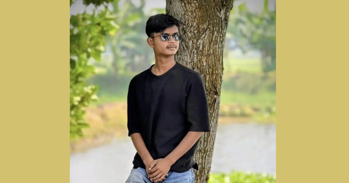 নবাবগঞ্জে সড়ক দুর্ঘটনায় প্রবাসীর ছেলে নিহত
