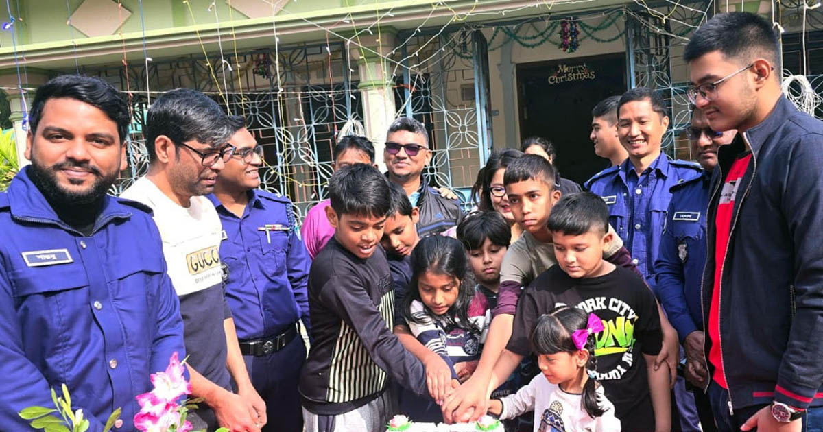 ফরিদগঞ্জে যথাযোগ্য মর্যাদায় বড়দিন উদযাপন