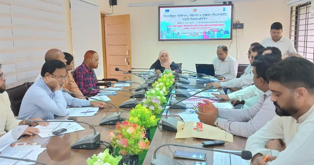 গুরুদাসপুরে গ্রাম আদালত সক্রিয়করণ প্রকল্পে একদিনব্যাপী প্রশিক্ষণ অনুষ্ঠিত