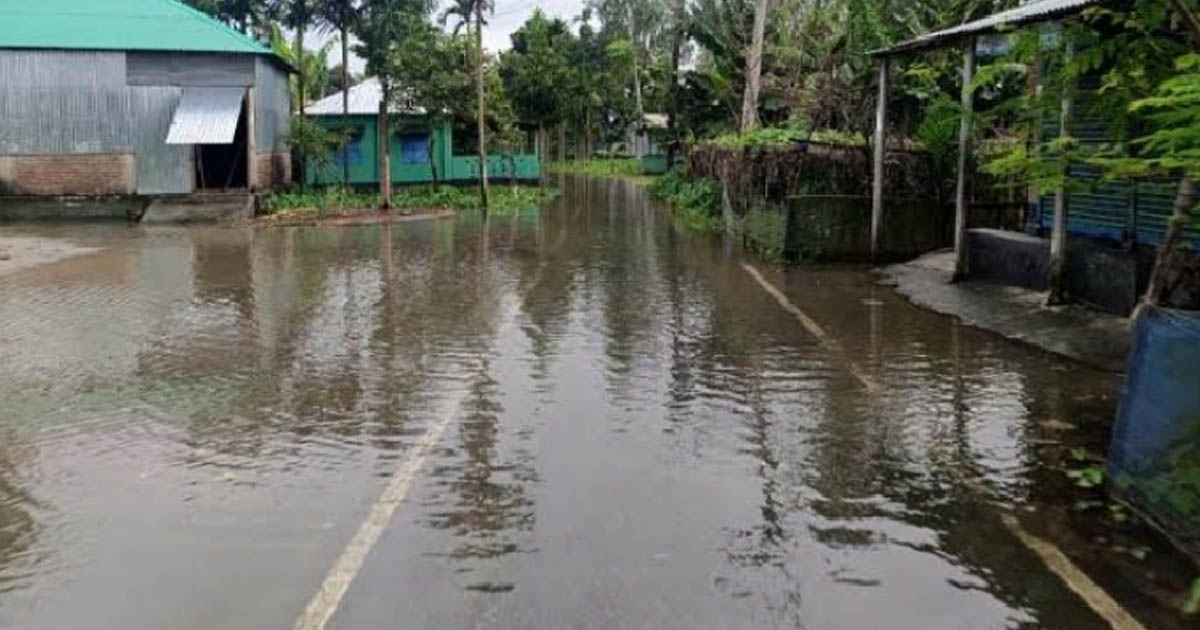 তিস্তার পানি কমলেও এখনো নিম্নাঞ্চল প্লাবিত
