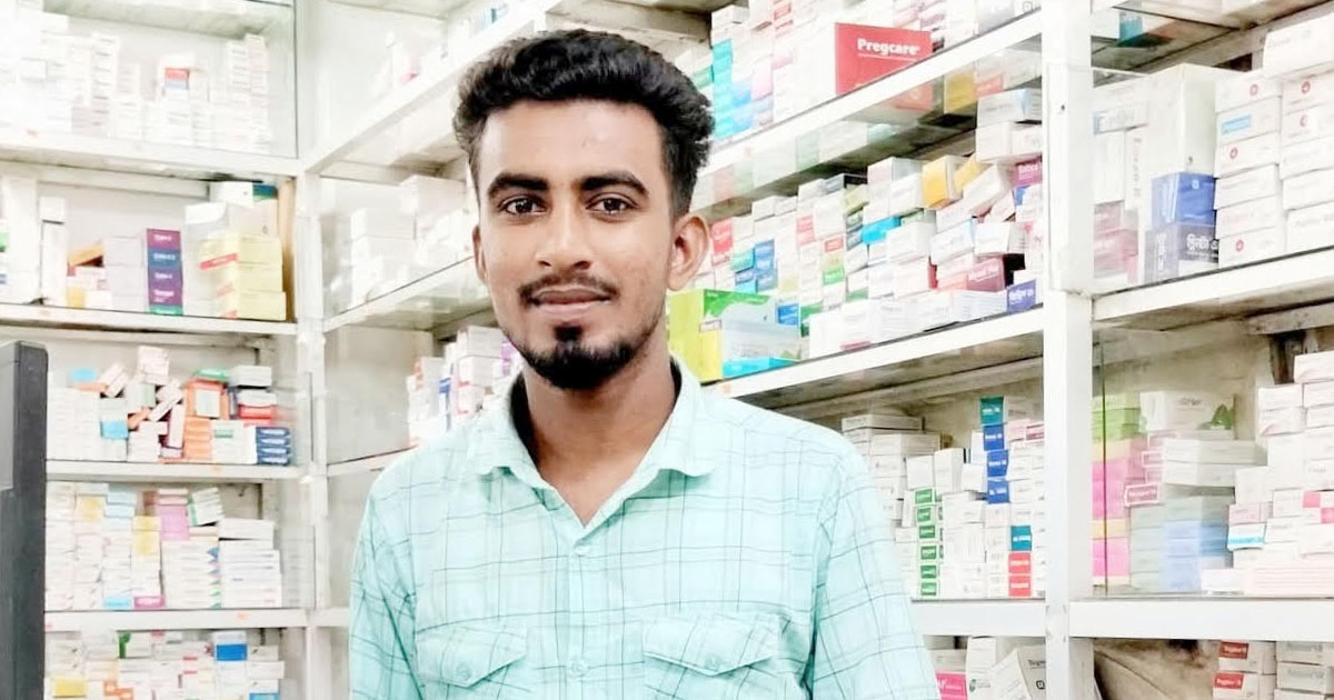 ঈশ্বরগঞ্জে পিকআপ-মোটরসাইকেল সংঘর্ষ: বাড়ি ফেরার পথে যুবকের মৃত্যু