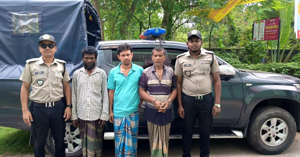 বালিয়াকান্দিতে মাদকবিরোধী অভিযানে ৩ জনের কারাদণ্ড