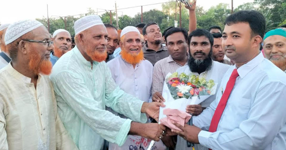 অবশেষে কালুখালী জংশনে বেনাপোল এক্সপ্রেসের যাত্রাবিরতি শুরু