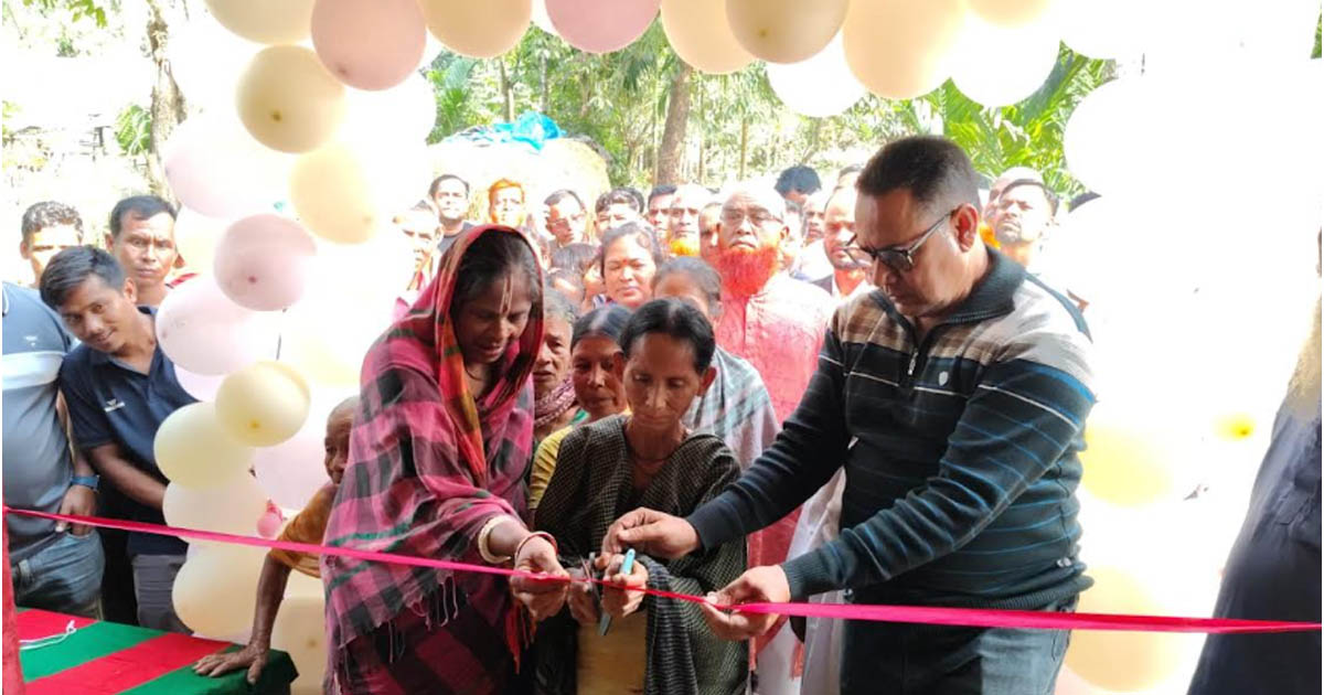 অসহায় বিমলা হাজংয়ের পাশে দাঁড়ালেন ব্যারিস্টার কায়সার কামাল