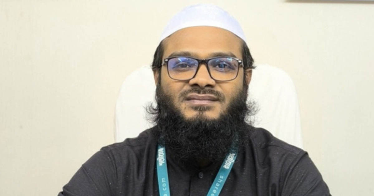 নারী নির্যাতন মামলায় মুফতি মামুনুর রশিদ গ্রেপ্তার