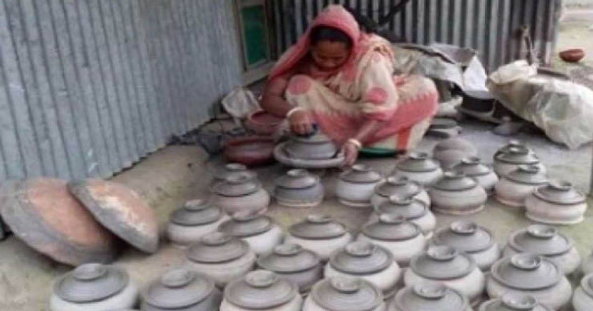 আধুনিকতার ছোঁয়ায় বিলুপ্তির পথে কেন্দুয়ার মৃৎশিল্প