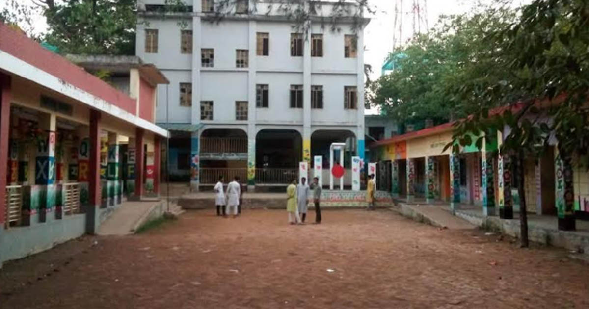 কর্ণফুলীর ৯ প্রাথমিক বিদ্যালয়ে নেই প্রধান শিক্ষক, ব্যাহত শিক্ষা কার্যক্রম