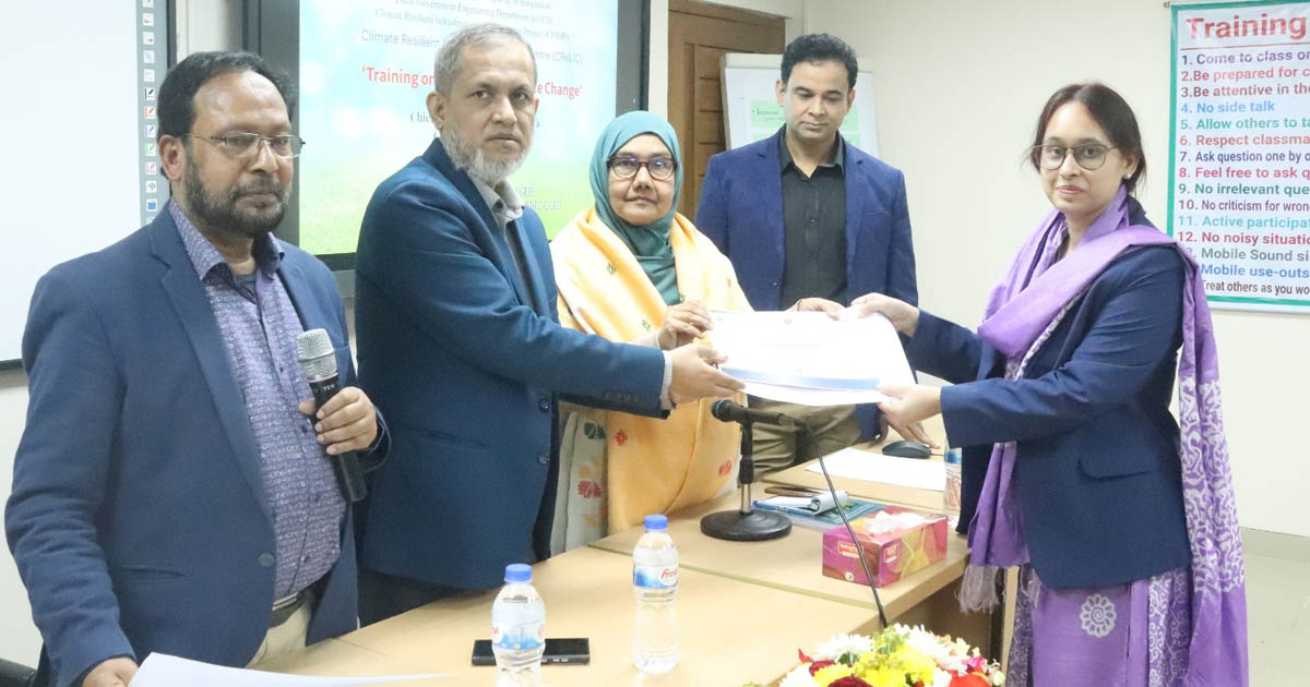 এলজিইডির ক্রিলিক আয়োজিত জেন্ডার ও জলবায়ু পরিবর্তন বিষয়ক প্রশিক্ষণ সম্পন্ন