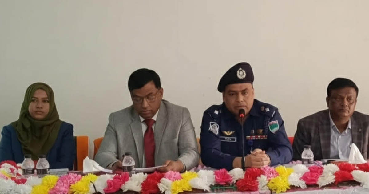 মহেশপুরে প্রিজাইডিং অফিসারদের প্রশিক্ষণ অনুষ্ঠিত