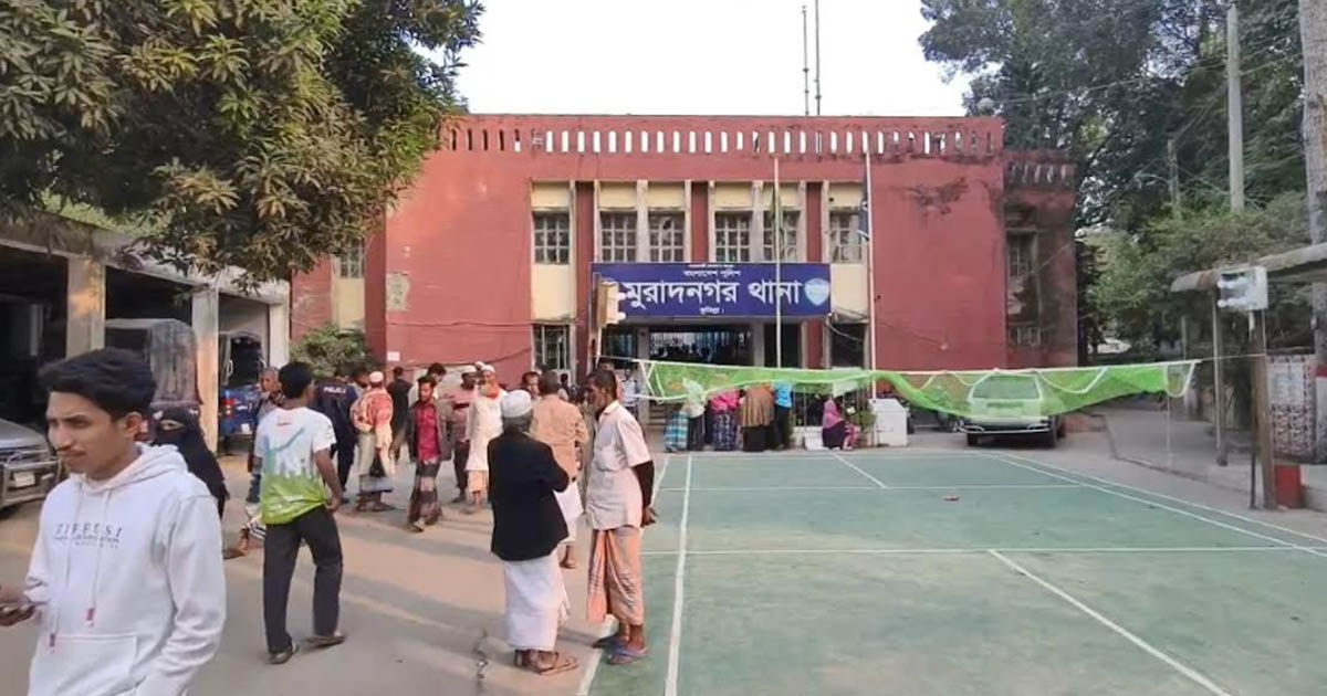 মুরাদনগরে স্বামীর ছুরিকাঘাতে স্ত্রী খুন