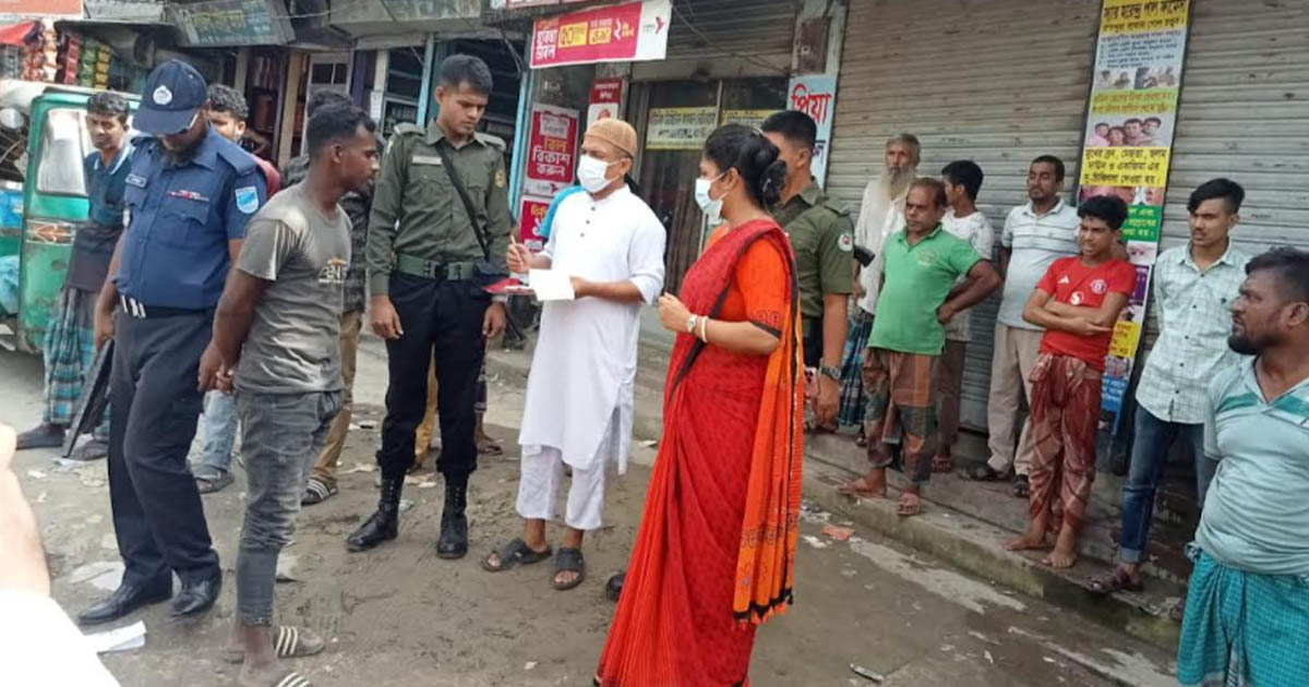 রায়পুরায় যানজট নিরসনে মোবাইল কোর্ট পরিচালনা, ৫ ব্যক্তিকে নগদ অর্থ দণ্ড