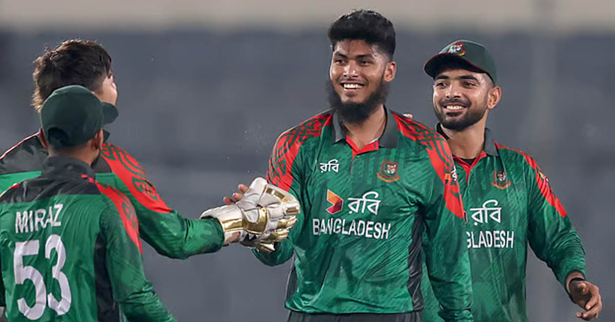 রিশাদের হাত ধরে ঘুরে দাঁড়ানো জয়
